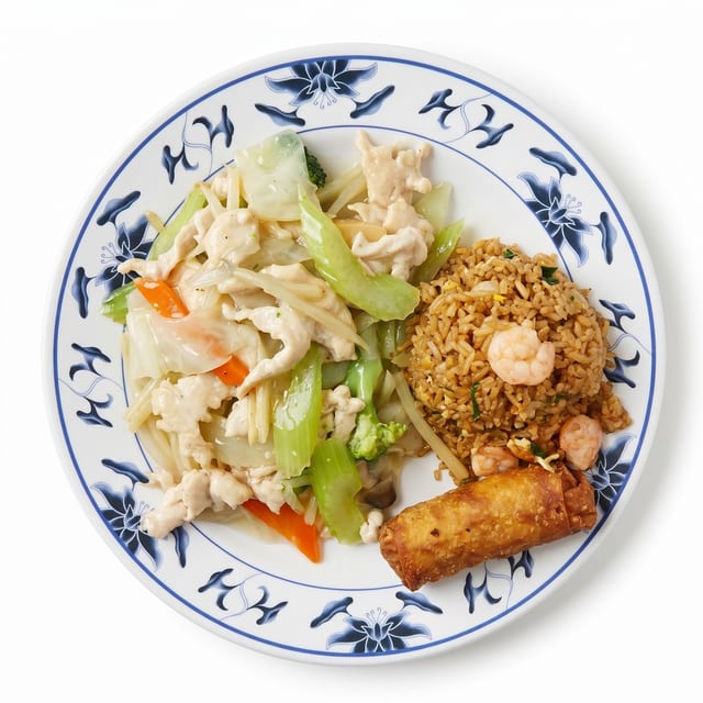 D7. Moo Goo Gai Pan Combination.